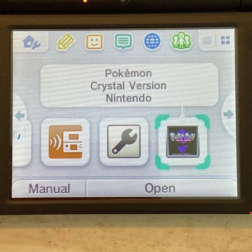 New Nintendo 2DS XL Console Pokemon Crystal Gameboy Game & Charger Tested Workin